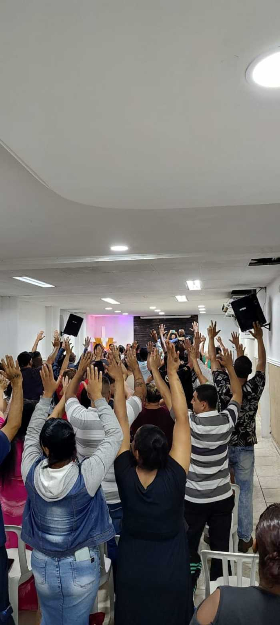 Igreja da Glória de Deus recebe representante da Unigrejas 