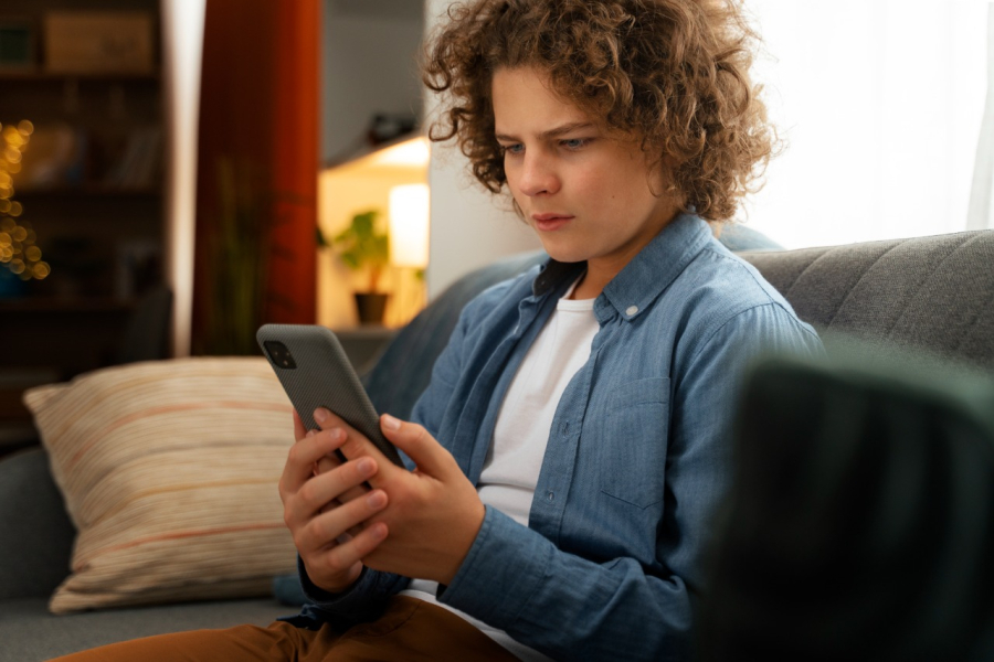 As redes sociais para menores de 14 anos é proibida na Flórida