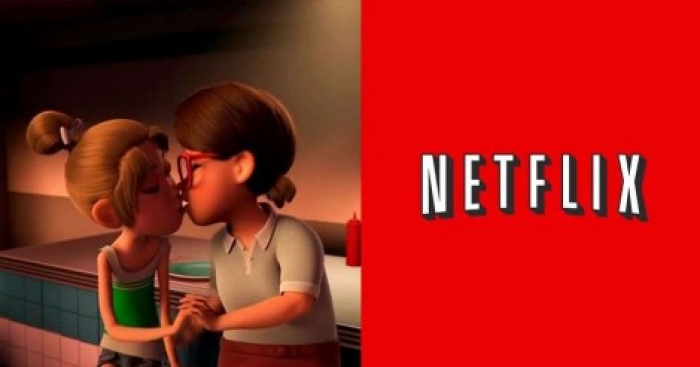 Mulher denúncia desenho com beijo gay exibido na Netflix